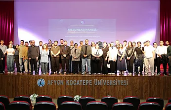 Geleceğin Yıldızları Mezunların Işığında Aydınlandı