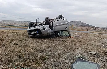 Hafif Ticari Araçların Çarpıştığı Kaza 7 Kişi Yaralandı