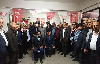 Hasan Karadeniz Çobanlar ve Bolvadin'de Üyelerle Buluştu