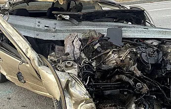 Hurdaya Dönen Araçtan Sağ Çıktı