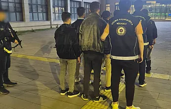 İscehisar'da Yakalanan Kaçak Göçmenler Sınır Dışı Edildi