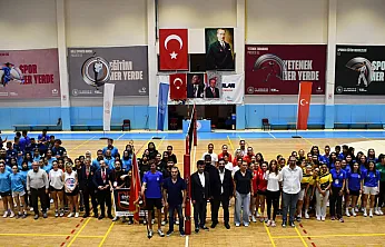 İşitme Engelliler Voleybol Finalinde 13 Takım Yarışıyor