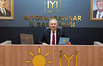 İYİ Parti'den Asgari Ücret Kararı İçin 'Tiyatro' Benzetmesi