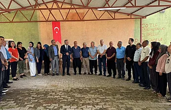 İYİ Parti'ye 60 Kişilik Katılım! AK Parti Ve MHP'den İstifa Ettiler