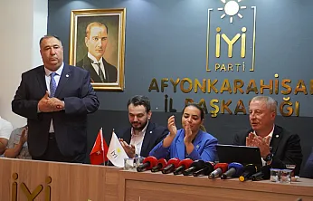 İYİ Partili Mısırlıoğlu'ndan Afyon Basınına Övgü