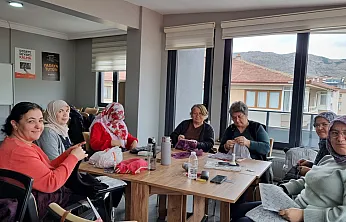 KADEM, Kadınların Sosyal Hayata Katılmasını Sağlıyor