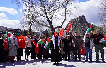 Kadınanalar Kültür Derneği: Kalbimiz Filistin'le Atıyor