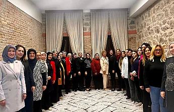 Karahisar Kadın Platformu, Kadın Gazetecilerle Buluştu