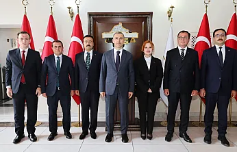 Kaymakamlardan ilk ziyaret Vali Aktaş'a