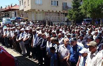 Kazada Hayatını Kaybeden Uzman Çavuş Son Yolculuğuna Memleketi Uşak'ta Uğurlandı