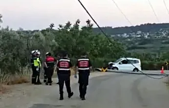 Kazayı Görüp Yardıma Koşan Genç Elektrik Akımına Kapıldı