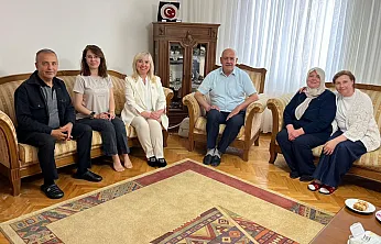 MHP KAÇEP Heyeti, Babalar Günü'nde Şehit Babasını Ziyaret Etti
