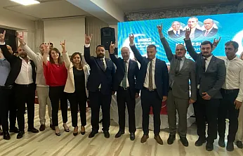 MHP Merkez İlçede Nöbet Değişimi