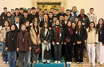 Milletvekili Taytak, Öğrencileri Gazi Meclis'te Ağırladı