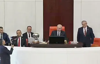 Milletvekili Yurdunuseven'den, Duygusal 23 Nisan Paylaşımı