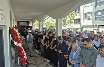 Müdür Altınkaynak'ın Annesi Son Yolculuğuna Uğurlandı