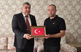 Müdür Sünnetci, Gazi İlhan'ı Ziyaret Etti