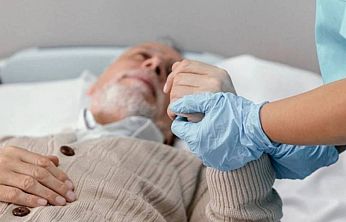 Nöroloji Ana Bilim Dalı Başkanı Demiral: İnme Riski Yüzde 80 Azaltılabilir