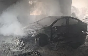 Afyonkarahisar'da Otomobil Yangını Paniğe Neden Oldu