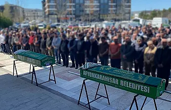 Özbayat Ailesinin Acı Günü: Münüse ÖZBAYAT vefat etti