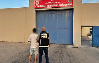 Polisten Nokta Atışı! Aranan Hükümlü Yakalandı