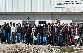 Portekiz Ve İtalyan Gençlere Afyon Tarımı İngilizce Anlatıldı