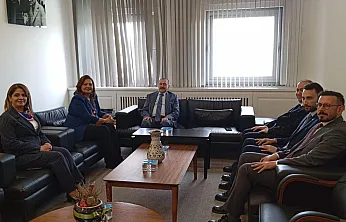 Prof. Dr. Eroğlu, Belediye Başkanı Köksal'ı Ziyaret Etti