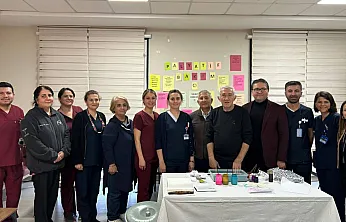 Rehabilitasyon Merkezi'nde Ebru Sanatı İle Moral