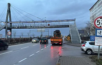 Risk Ortadan Kaldırıldı. Gençler Sosyal Medyadan Seslendi, Vali Yiğitbaşı Harekete Geçti