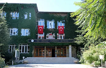 Sanat Okulu Yıkılıyor