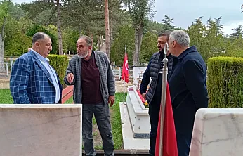 Şehit Babasına Destek Verdi, Konuyu Siyasete Taşıdı