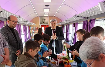 Selçuklu İlkokulu Öğrencilerinden Öğretmenlerine El Emeği Hediye