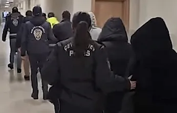 Siber Suçlara Karışan 350 Kişi Yakalandı... Afyon Da Var