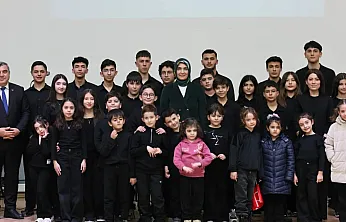 Şiir Gecesinde Gönüller Bir Oldu