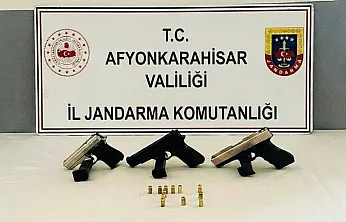 Sinanpaşa'da Silah Atanlar Jandarmadan Kaçamadı
