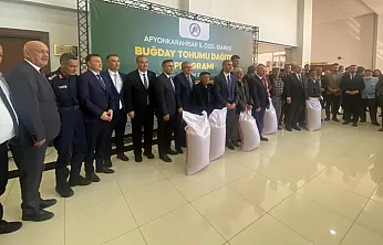 Sırada Çilek, Böğürtlen Ve Seralar Var Afyonkarahisar'da Çiftçiye 54 Ton Tohum Ve 5 Bin Koyun Desteği