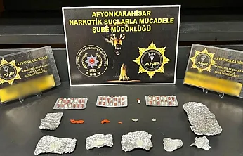 Sokak Satıcıları Polisten Kaçamadı