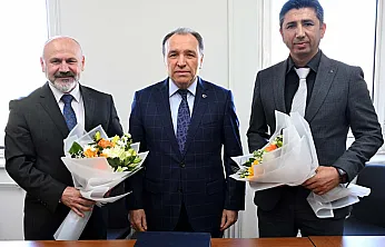 Spor Bilimleri Fakültesi'nde Bayrak Teslimi