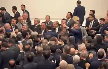 TBMM'de Kavga… Ali Özkaya Ve Hasan Arslan Da Dahil Oldu