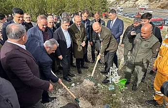 Türk Eğitim-Sen'den Şehit Öğretmenlere Vefa