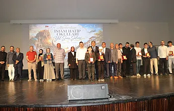 Türkiye Yüzyılı'nın Gençlerinin Sahne Performansı Tam Not Aldı