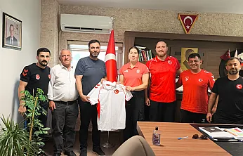 U-20 Kadın Güreş Milli Takımı Afyon'da Kampa Girdi