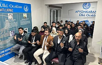 Ülkü Ocakları'nda Dualar Şehitlerimiz için