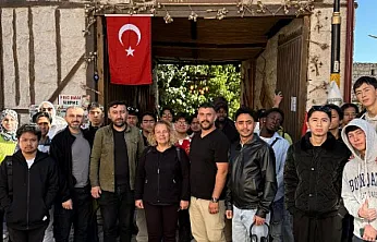 Uluslararası Öğrenciler Hem Keşfettiler, Hem Temizlediler