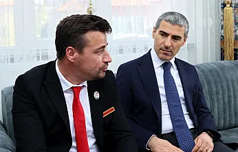 Vali Aktaş'tan, Gazi Çetinkaya'ya Özel Ziyaret