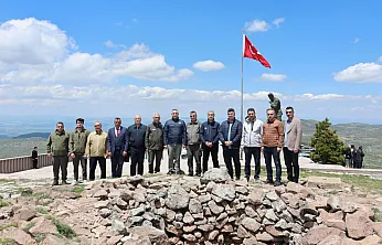 Vali Aktaş Zafer'in İzinde