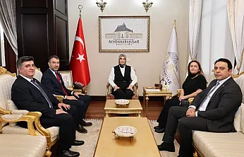 Vali Yiğitbaşı, Eczacı Oda Yönetimini Kabul Etti