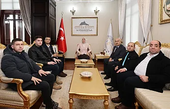 Vali Yiğitbaşı'nın Görme Engellilere Hassasiyeti Takdir Topladı