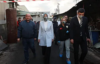 Vali Yiğitbaşı Patlamanın Olduğu Fabrikada: Süreç Titizlikle Takip Ediliyor