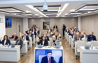 Vali Yiğitbaşı Ve Rektör Karakaş, Basın İlan Kurumu Toplantısına Katıldı